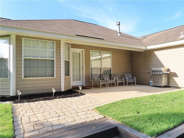 9471 Homestead Drive S, Semmes, AL 36575