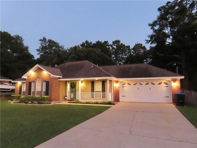 9471 Homestead Drive S, Semmes, AL 36575