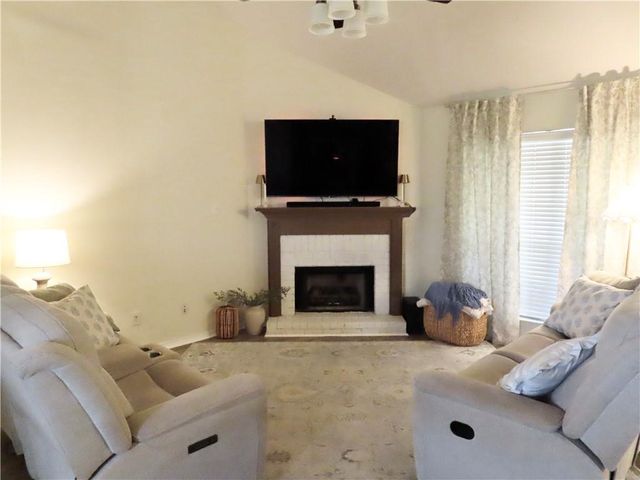 9471 Homestead Drive S, Semmes, AL 36575