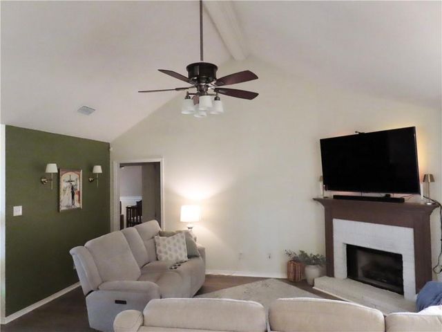 9471 Homestead Drive S, Semmes, AL 36575