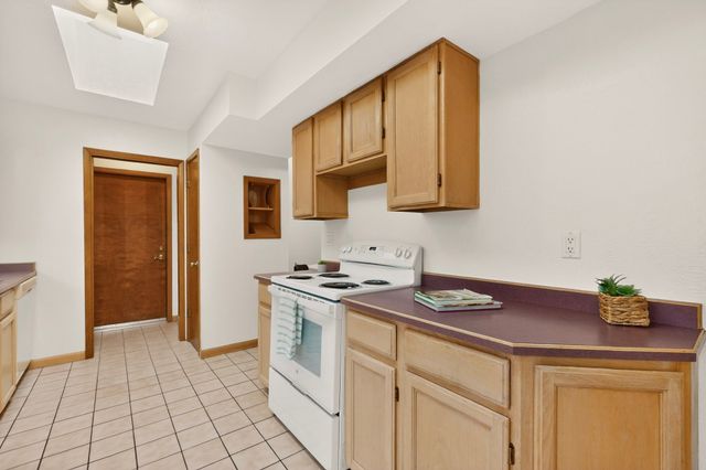 1908 Calle Miquela, Santa Fe, NM 87505