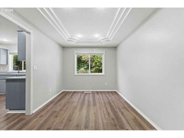 36440 ORR Cir, Sandy, OR 97055