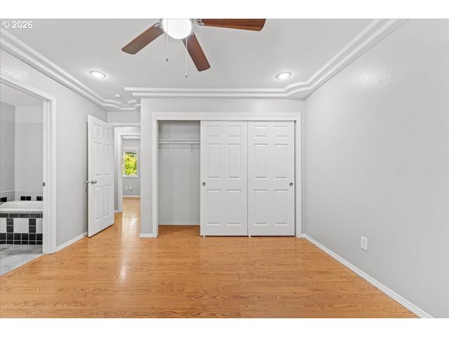 36440 ORR Cir, Sandy, OR 97055