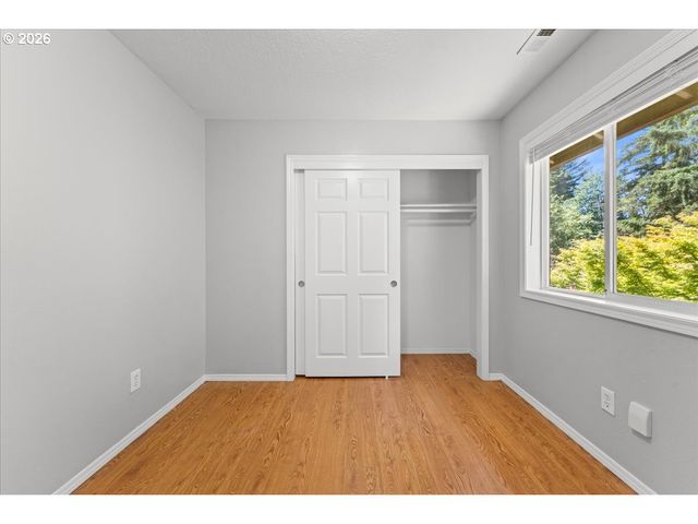 36440 ORR Cir, Sandy, OR 97055