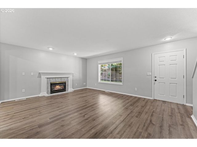 36440 ORR Cir, Sandy, OR 97055