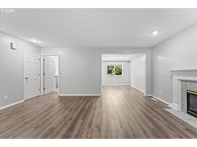 36440 ORR Cir, Sandy, OR 97055