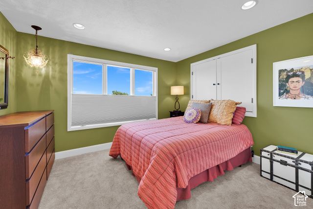 1095 S OAK HILLS WAY, Salt Lake City, UT 84108