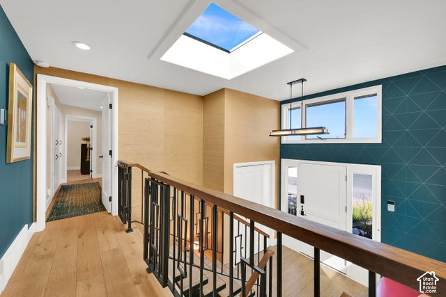 1095 S OAK HILLS WAY, Salt Lake City, UT 84108