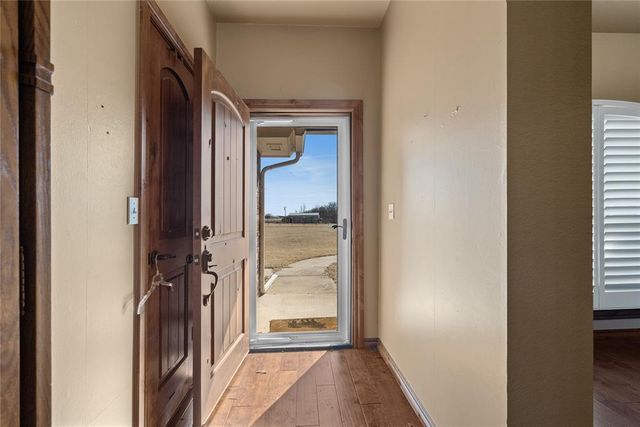 1835 E Redbud Road, Washington, OK 73093