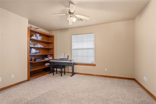 1835 E Redbud Road, Washington, OK 73093