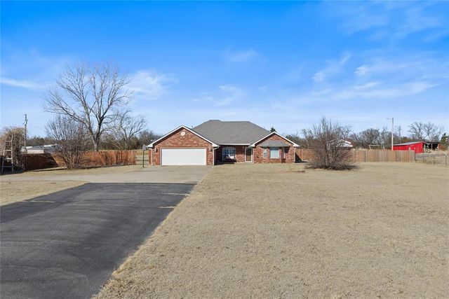 1835 E Redbud Road, Washington, OK 73093