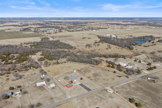 1835 E Redbud Road, Washington, OK 73093
