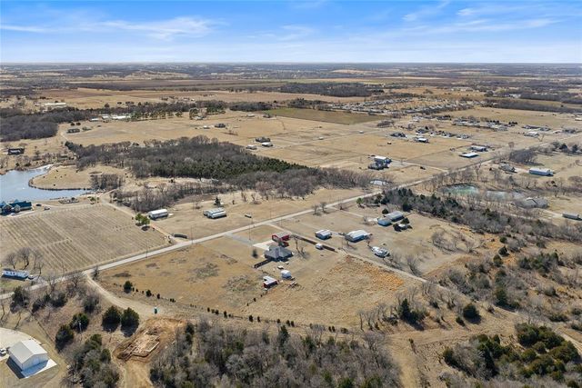 1835 E Redbud Road, Washington, OK 73093