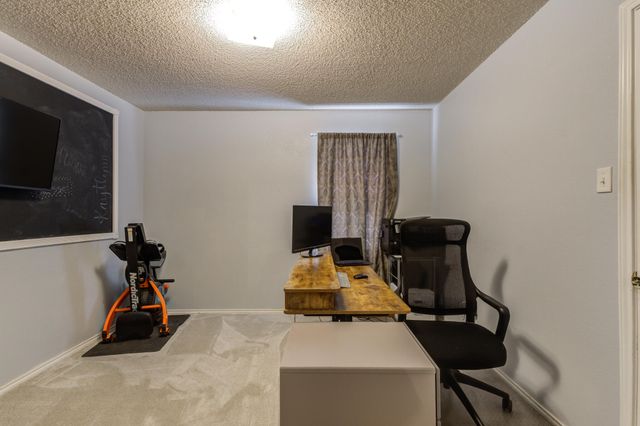 5813 88th Place, Lubbock, TX 79424