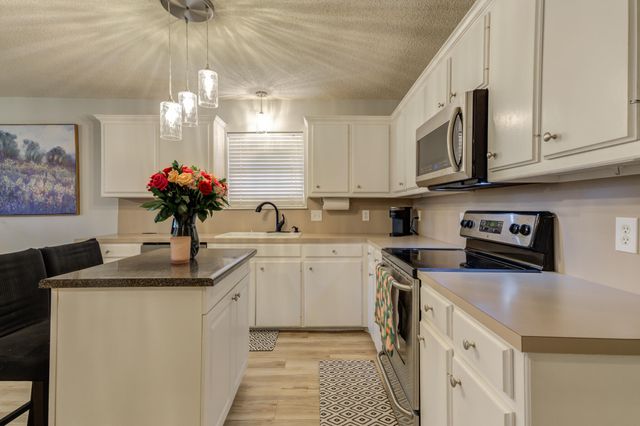 5813 88th Place, Lubbock, TX 79424