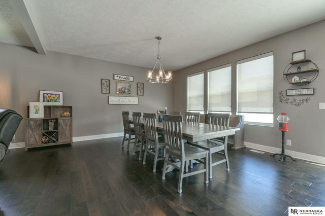 8726 S 82nd Street, Lincoln, NE 68516