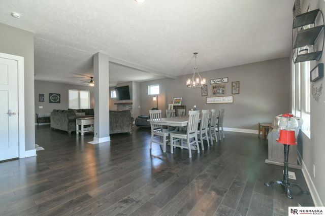 8726 S 82nd Street, Lincoln, NE 68516