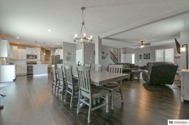 8726 S 82nd Street, Lincoln, NE 68516