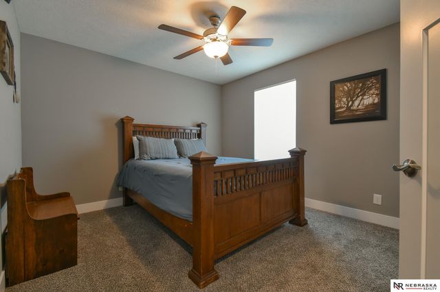 8726 S 82nd Street, Lincoln, NE 68516