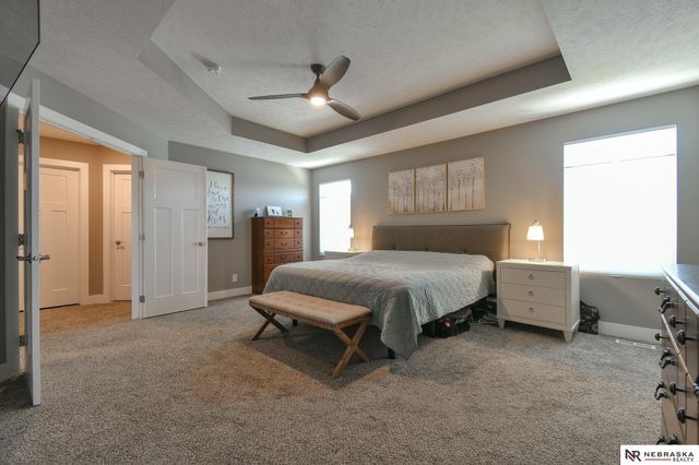 8726 S 82nd Street, Lincoln, NE 68516