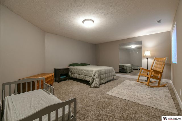 8726 S 82nd Street, Lincoln, NE 68516