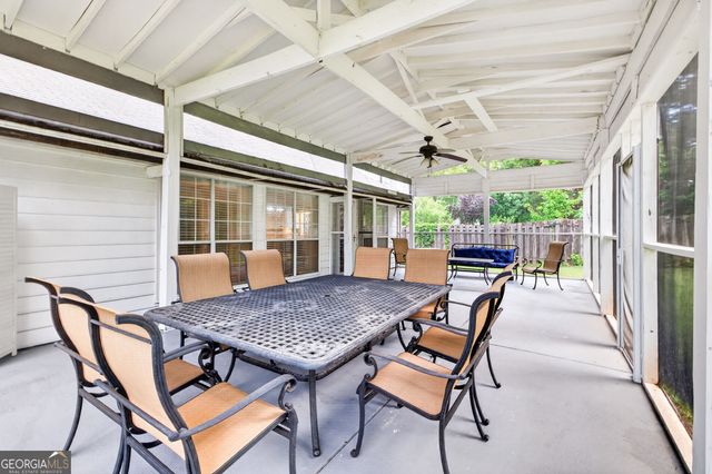 910 Prestonwood Drive, Lawrenceville, GA 30043
