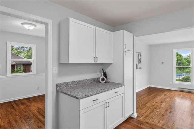10300 E 72nd Street, Raytown, MO 64133
