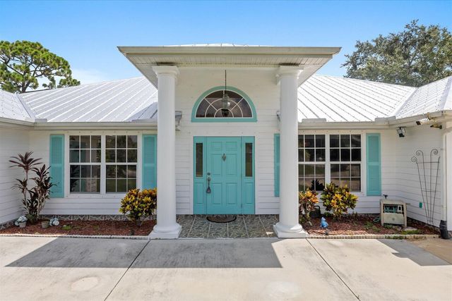 1799 SE BLOCKTON Avenue, Port St. Lucie, Port St Lucie, FL 34952