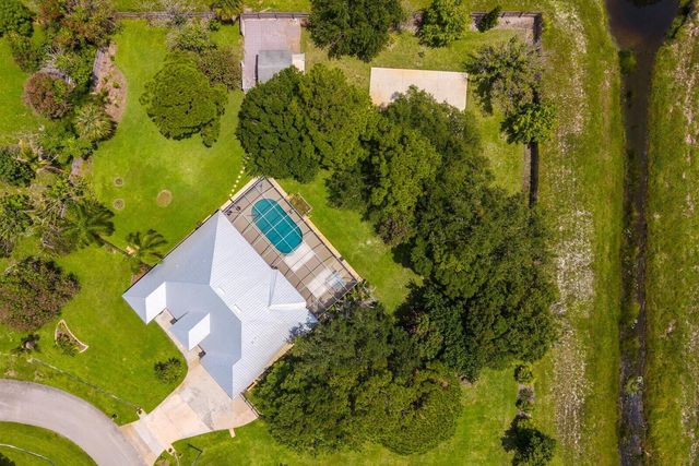 1799 SE BLOCKTON Avenue, Port St. Lucie, Port St Lucie, FL 34952