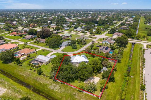 1799 SE BLOCKTON Avenue, Port St. Lucie, Port St Lucie, FL 34952