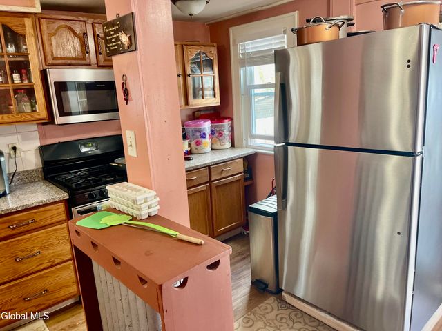 1205 Helderberg Avenue, Schenectady, NY 12306