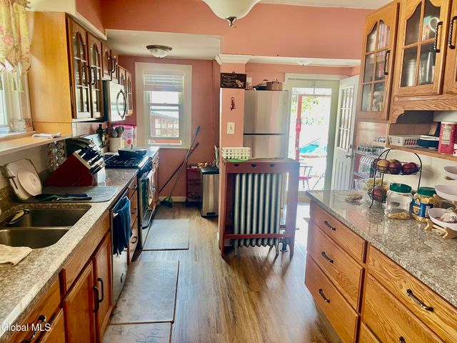 1205 Helderberg Avenue, Schenectady, NY 12306