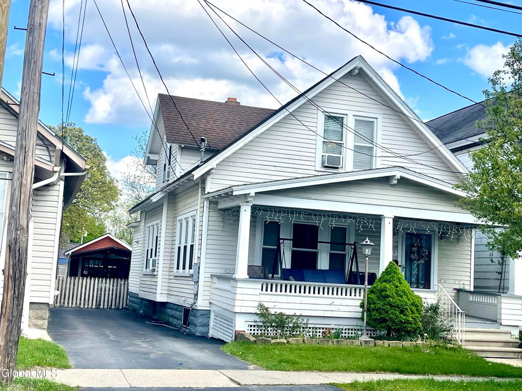 1205 Helderberg Avenue, Schenectady, NY 12306