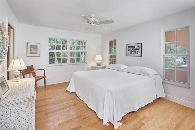 7025 Rue De Marquis 48, Naples, FL 34108