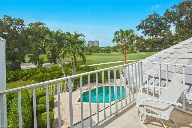 7025 Rue De Marquis 48, Naples, FL 34108