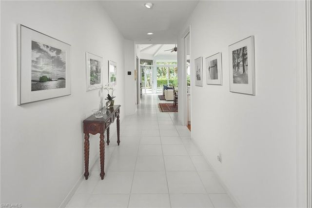 7025 Rue De Marquis 48, Naples, FL 34108