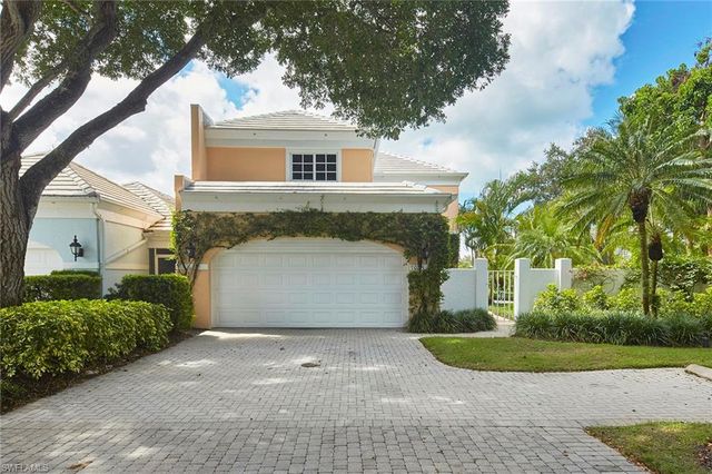 7025 Rue De Marquis 48, Naples, FL 34108