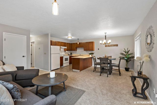 7701 Pleasure View Circle, Anchorage, AK 99507