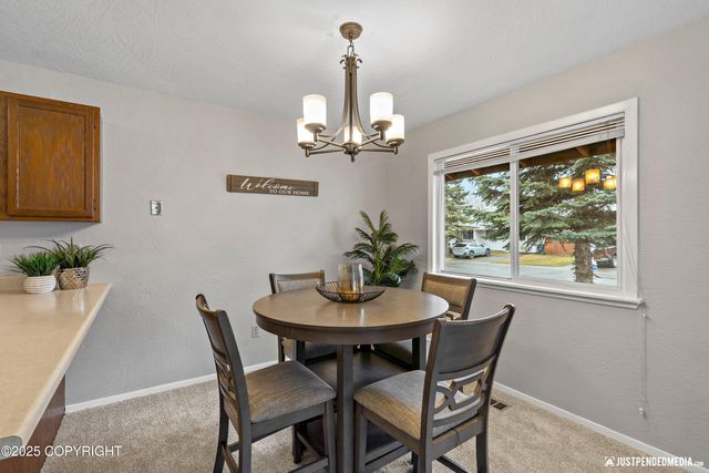 7701 Pleasure View Circle, Anchorage, AK 99507