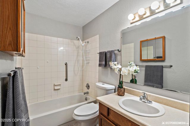 7701 Pleasure View Circle, Anchorage, AK 99507