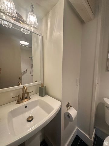 76 N S ST, Salt Lake City, UT 84103