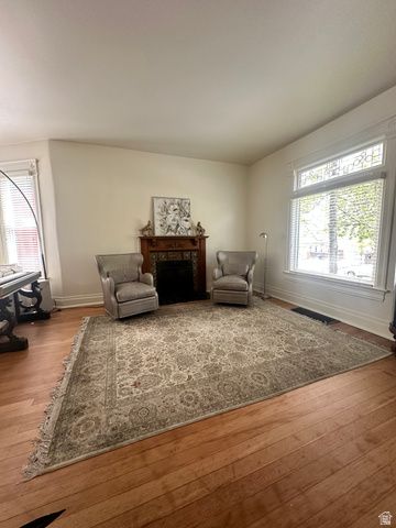 76 N S ST, Salt Lake City, UT 84103