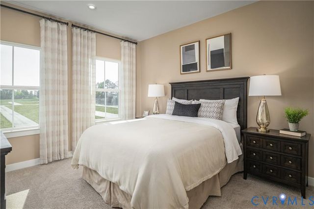2806 Calgary Loop, Chester, VA 23831