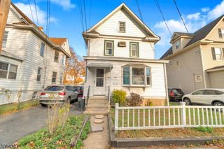 12 Lincoln Ave, Dover Town, NJ 07801
