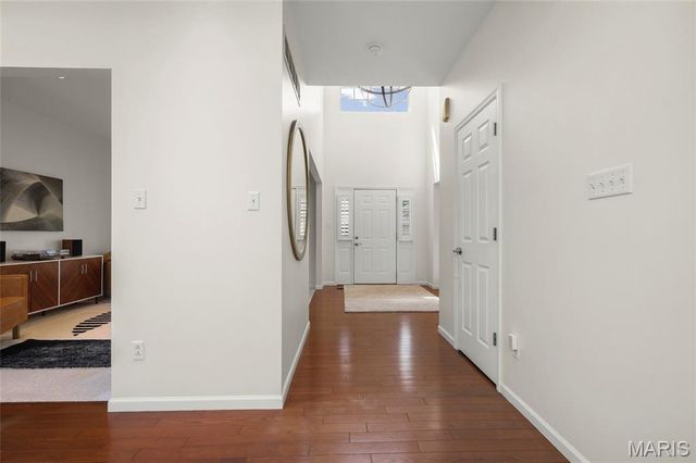 815 Kiefer Trails Drive, Ballwin, MO 63021