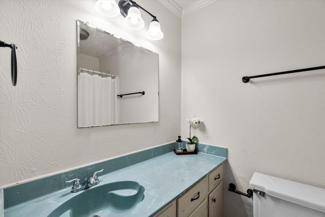 205 Westshore Drive, Wills Point, TX 75169