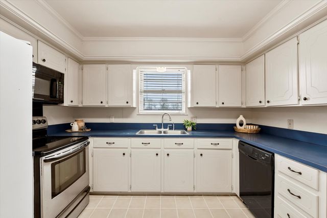 205 Westshore Drive, Wills Point, TX 75169