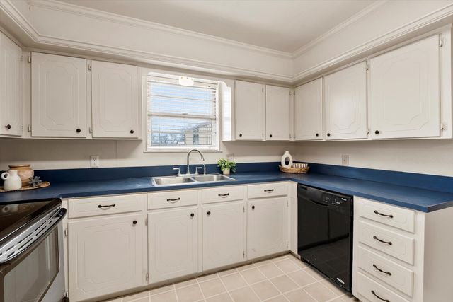 205 Westshore Drive, Wills Point, TX 75169