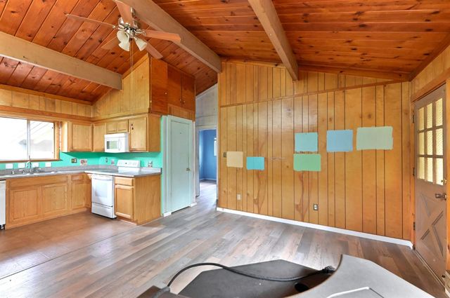 52 Iris Way, West Point, CA 95255