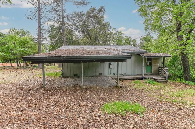 52 Iris Way, West Point, CA 95255